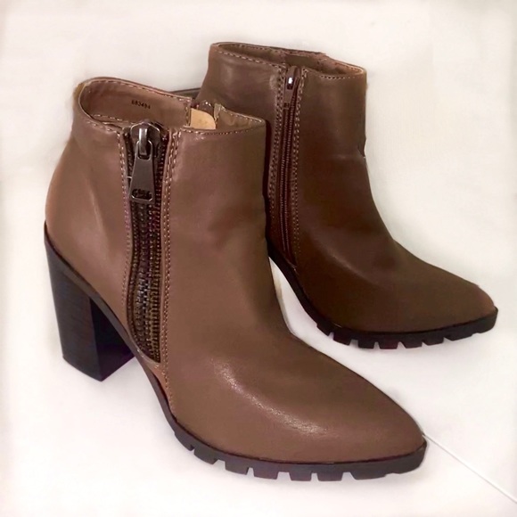 Charlotte Russe Faux Leather Boots - Picture 2 of 2